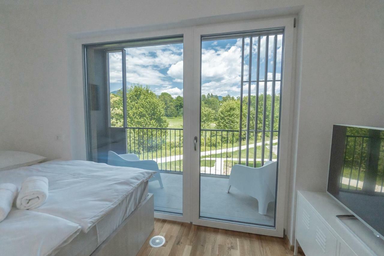 Pearl Bled Hotel Екстериор снимка